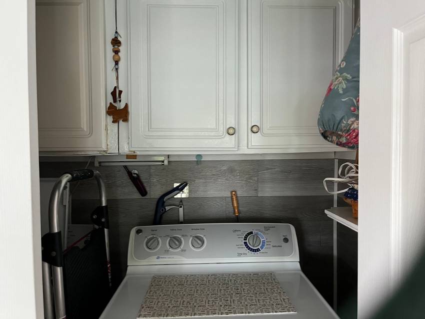 2417 Crooked Stick Drive a Winter Haven, FL Mobile or Manufactured Home for Sale